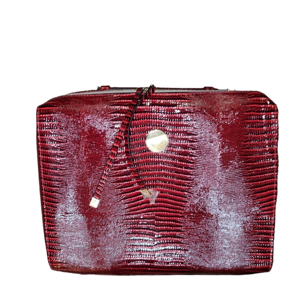 Jerdon Tri-Fold Two-Sided Lighted Makeup Mirror with 5X Magnification with Case - Picture 3 of 9